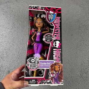 Clawdeen Wolf Music Festival Monster High Doll 2012 Mattel Y7693 NRFB NIB